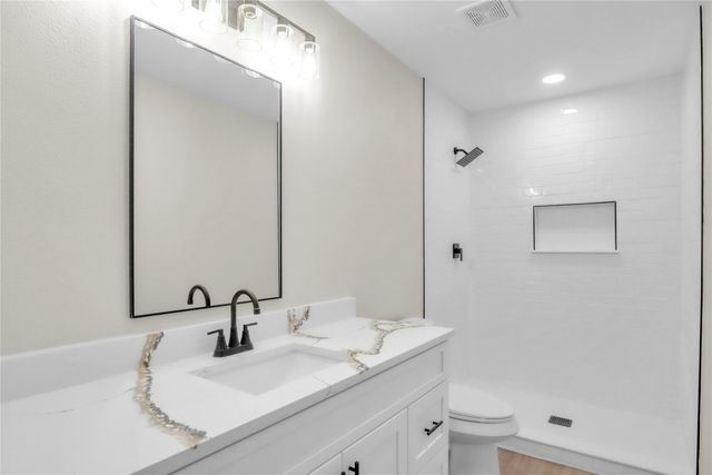 600 Flintridge Court, Irving, TX 75038