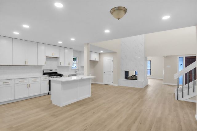 600 Flintridge Court, Irving, TX 75038