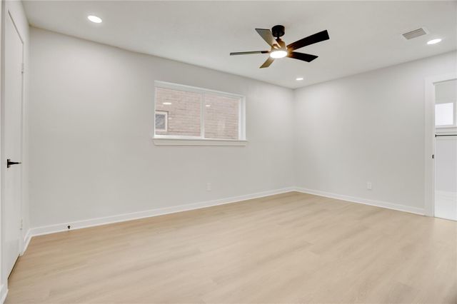 6015 Spellman Road, Houston, TX 77096