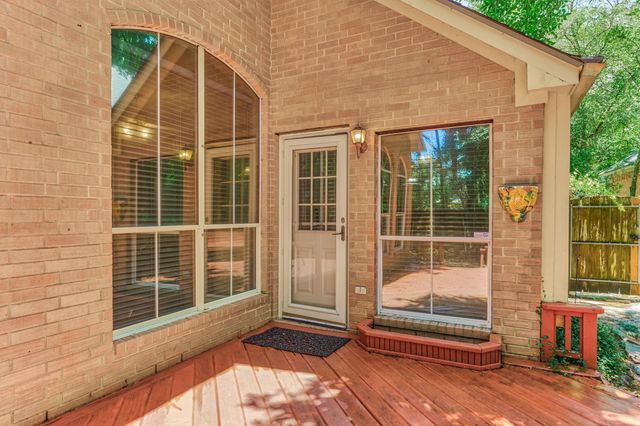 51 S Crossed Birch Place, The Woodlands, TX 77381