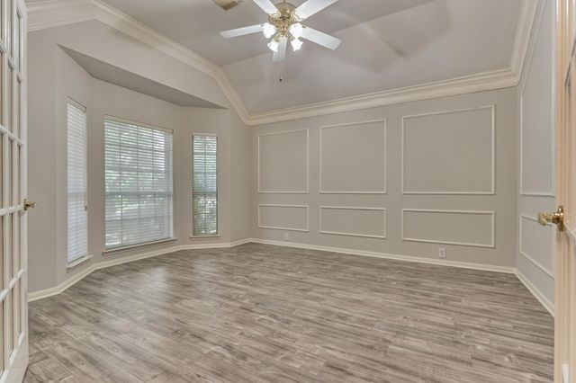 51 S Crossed Birch Place, The Woodlands, TX 77381