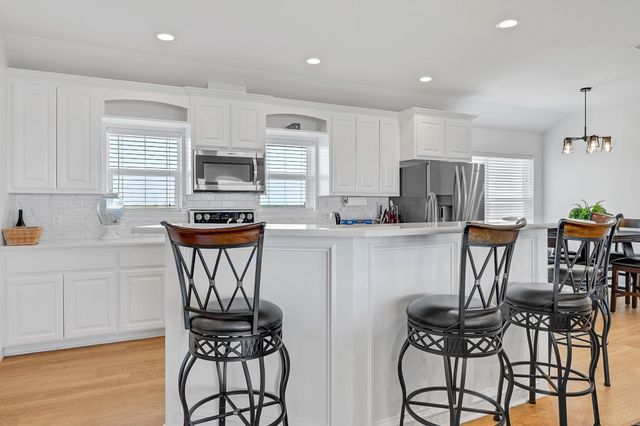 747 Waypoint Drive, Palacios, TX 77465
