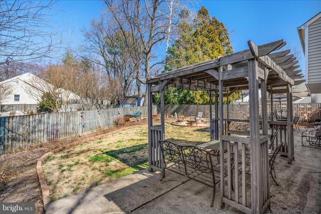 1873 HARCOURT AVE, Crofton, MD 21114