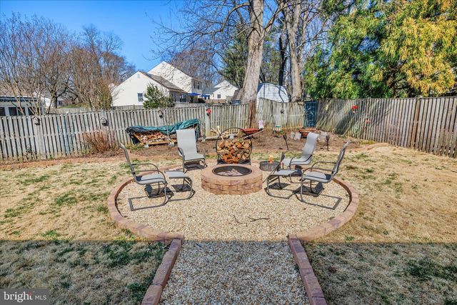 1873 HARCOURT AVE, Crofton, MD 21114