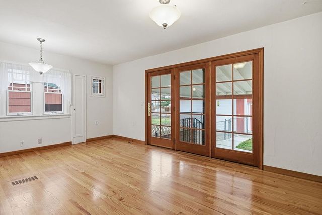 37 W 28TH Ave, Spokane, WA 99203