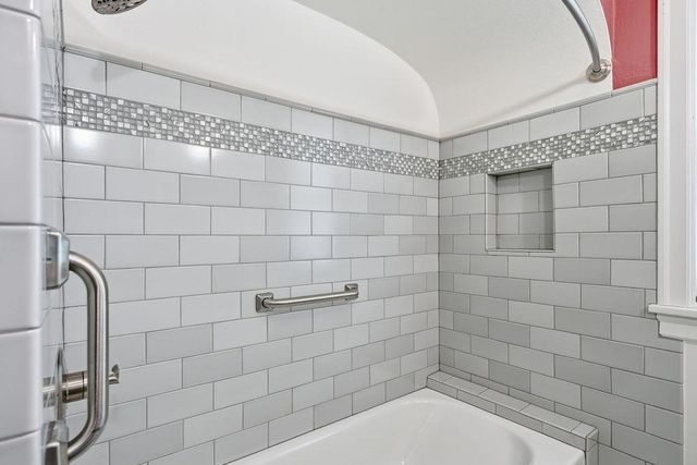 37 W 28TH Ave, Spokane, WA 99203