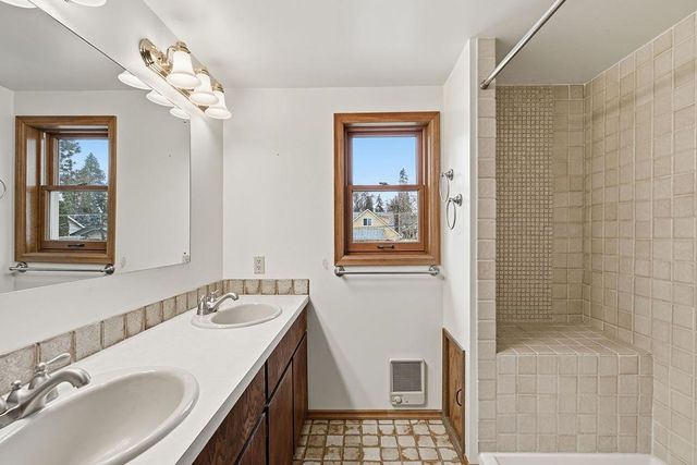 37 W 28TH Ave, Spokane, WA 99203