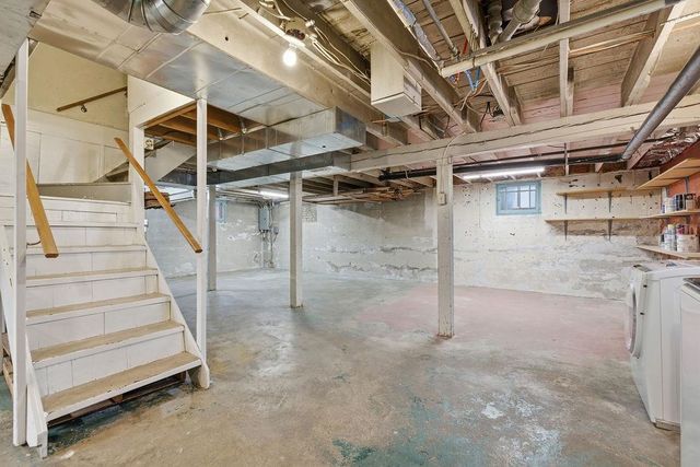 37 W 28TH Ave, Spokane, WA 99203