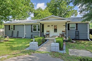 403 Kennedy, Lindale, TX 75771