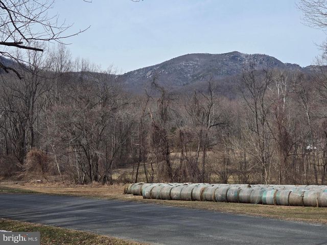 2996 ETLAN RD, Etlan, VA 22719