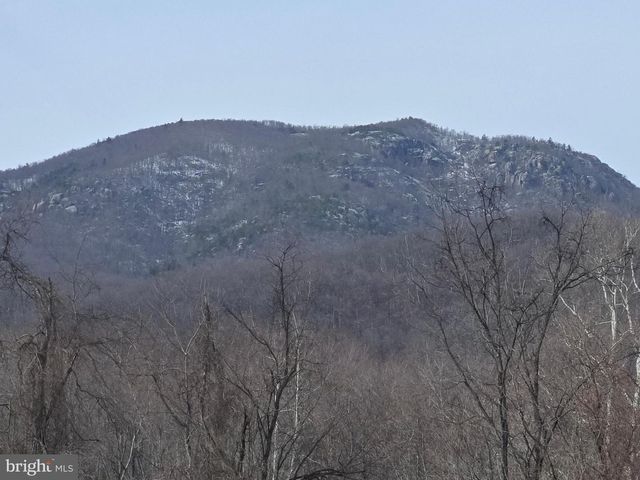 2996 ETLAN RD, Etlan, VA 22719