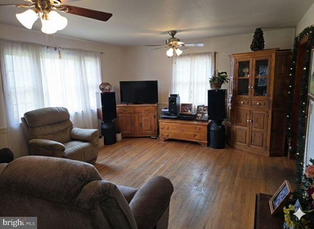 2996 ETLAN RD, Etlan, VA 22719