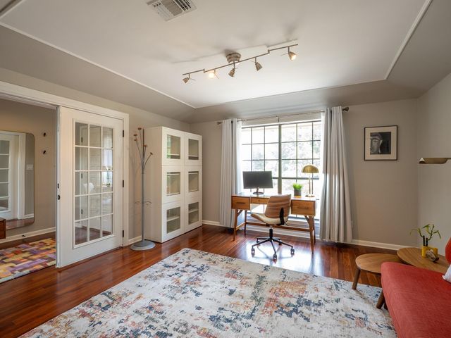 2110 Wychwood DR, Austin, TX 78746