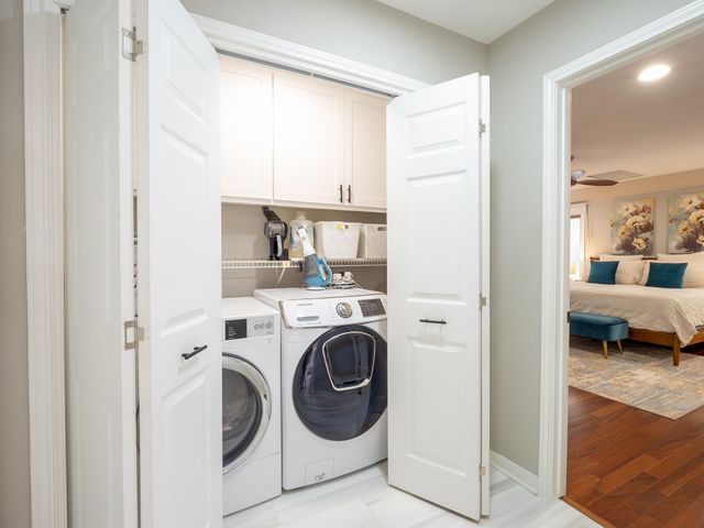 2110 Wychwood DR, Austin, TX 78746