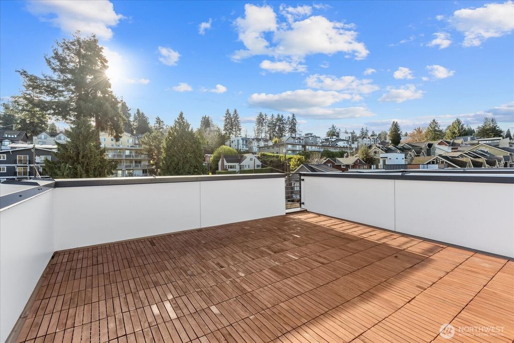 3110 Queen Anne Avenue N, Seattle, WA 98109