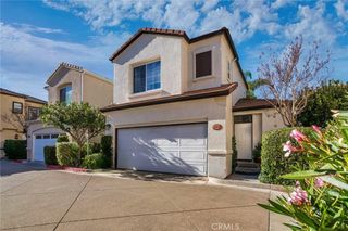 27839 Skycrest Circle 9, Valencia, CA 91354