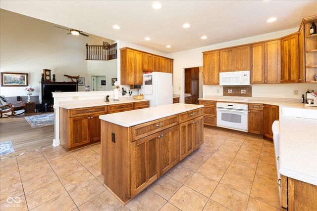 2055 W County Road 650 S, Clayton, IN 46118