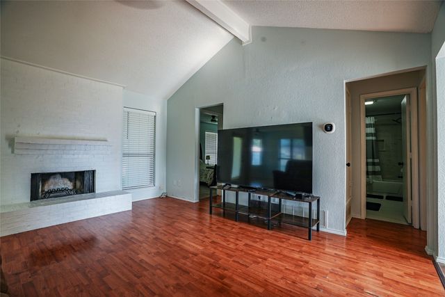8021 Pebblebrook Drive, Watauga, TX 76148