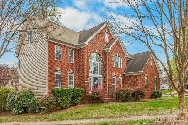 9333 Standerwick Lane, Huntersville, NC 28078