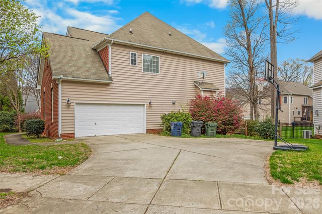 9333 Standerwick Lane, Huntersville, NC 28078