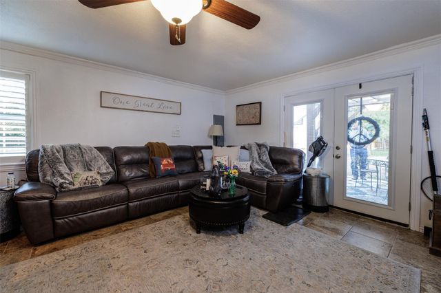 511 S Sulphur Street, Leonard, TX 75452