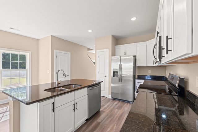 346 Kiskadee Loop Unit F, Conway, SC 29526