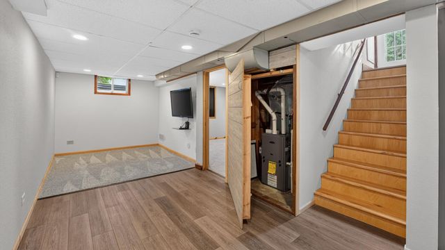 9041 Portland Avenue S, Bloomington, MN 55420
