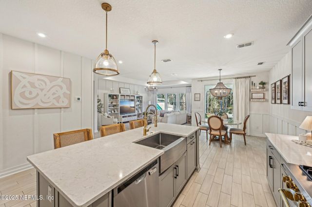24 OAKHURST Court, St. Augustine, FL 32092