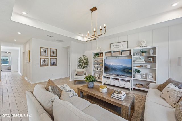 24 OAKHURST Court, St. Augustine, FL 32092