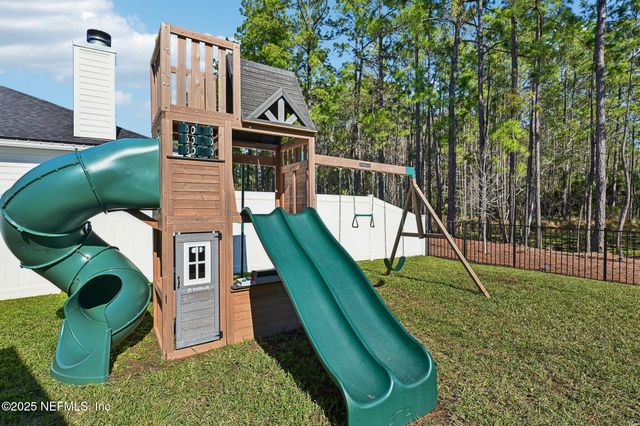 24 OAKHURST Court, St. Augustine, FL 32092