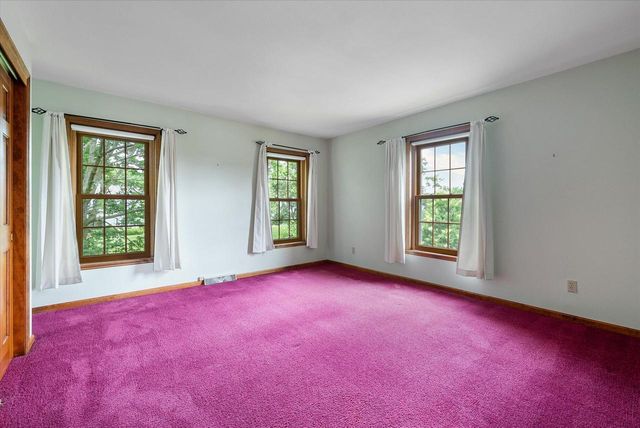 10800 N Norway DRIVE, Mequon, WI 53092