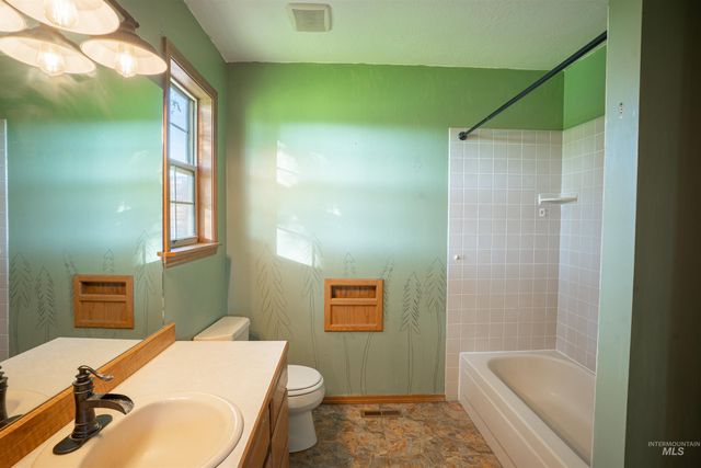 112 Seminole Cir, Jerome, ID 83338
