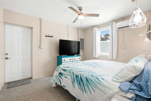 14135 PALM STREET, Madeira Beach, FL 33708