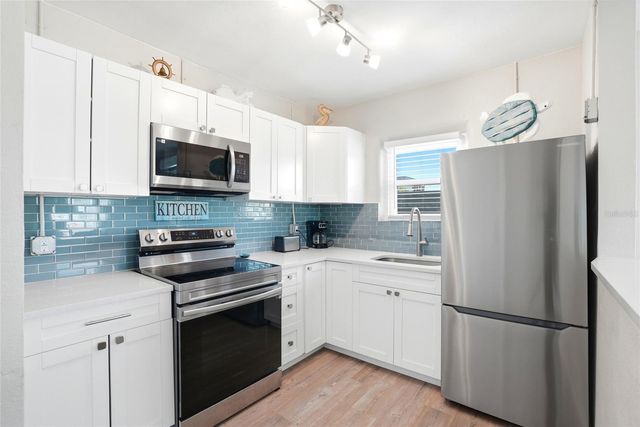 14135 PALM STREET, Madeira Beach, FL 33708