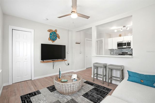 14135 PALM STREET, Madeira Beach, FL 33708