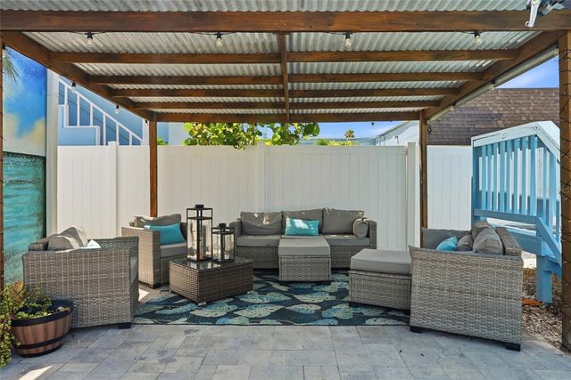 14135 PALM STREET, Madeira Beach, FL 33708