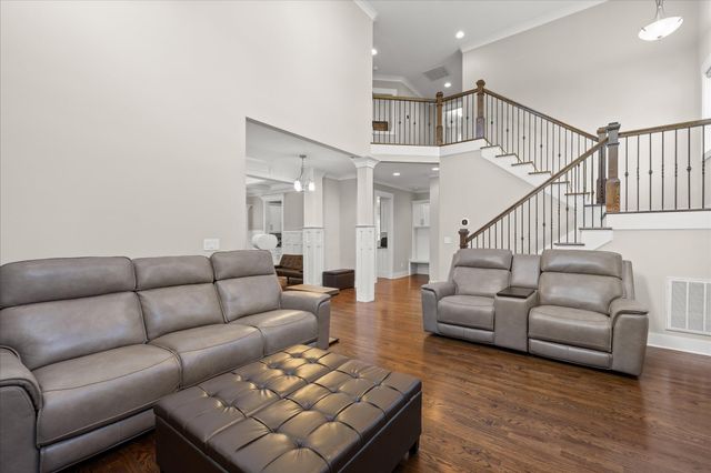 200 W Peak Street, Chattanooga, TN 37405