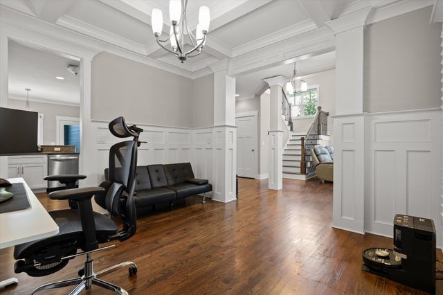 200 W Peak Street, Chattanooga, TN 37405