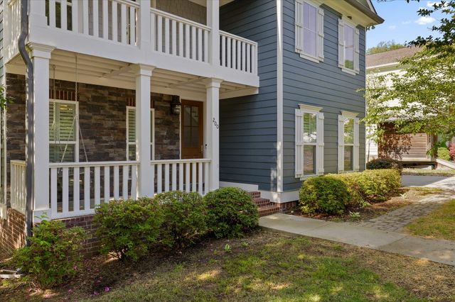 200 W Peak Street, Chattanooga, TN 37405