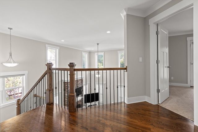 200 W Peak Street, Chattanooga, TN 37405