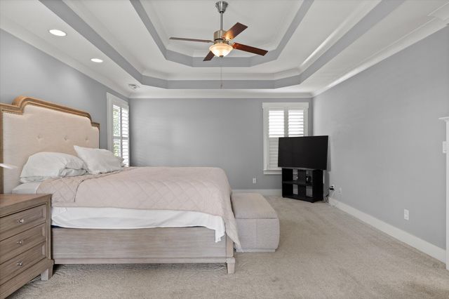 200 W Peak Street, Chattanooga, TN 37405