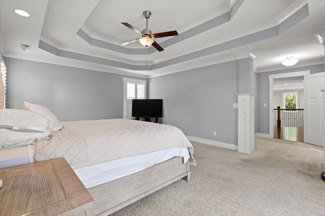 200 W Peak Street, Chattanooga, TN 37405