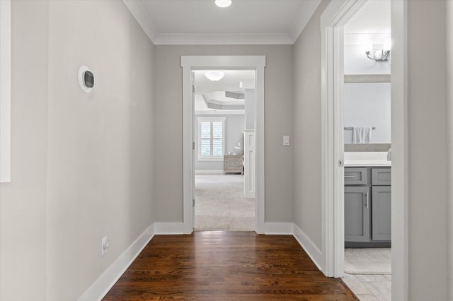 200 W Peak Street, Chattanooga, TN 37405