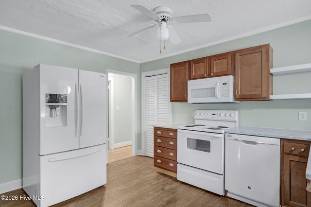 3609 Wilshire Boulevard, Wilmington, NC 28403