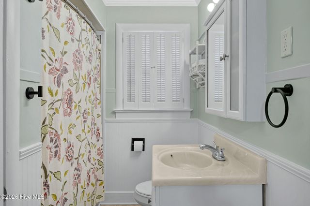 3609 Wilshire Boulevard, Wilmington, NC 28403