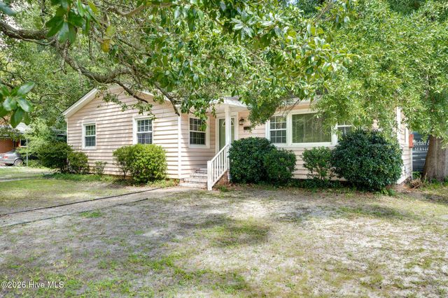 3609 Wilshire Boulevard, Wilmington, NC 28403