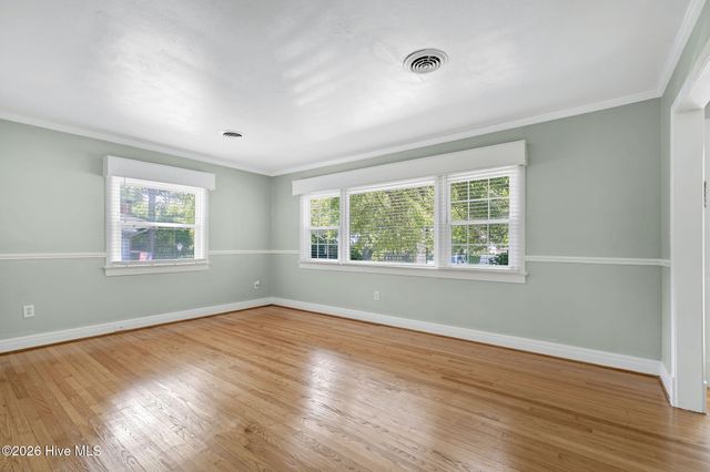 3609 Wilshire Boulevard, Wilmington, NC 28403