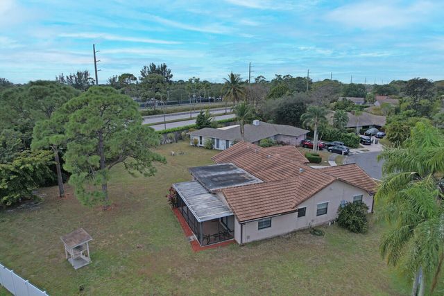 21946 White Pine Terrace, Boca Raton, FL 33428