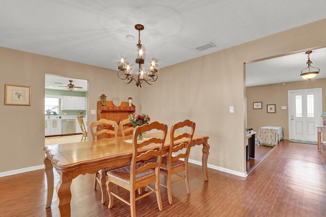 21946 White Pine Terrace, Boca Raton, FL 33428