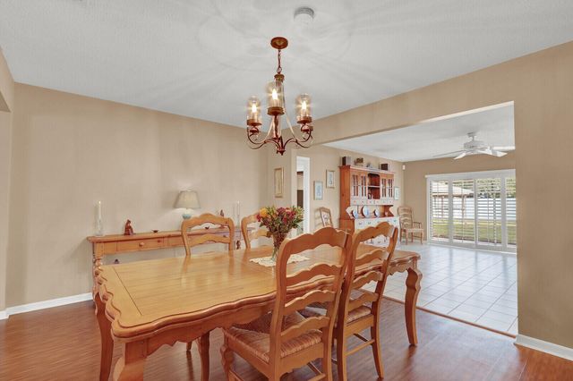 21946 White Pine Terrace, Boca Raton, FL 33428